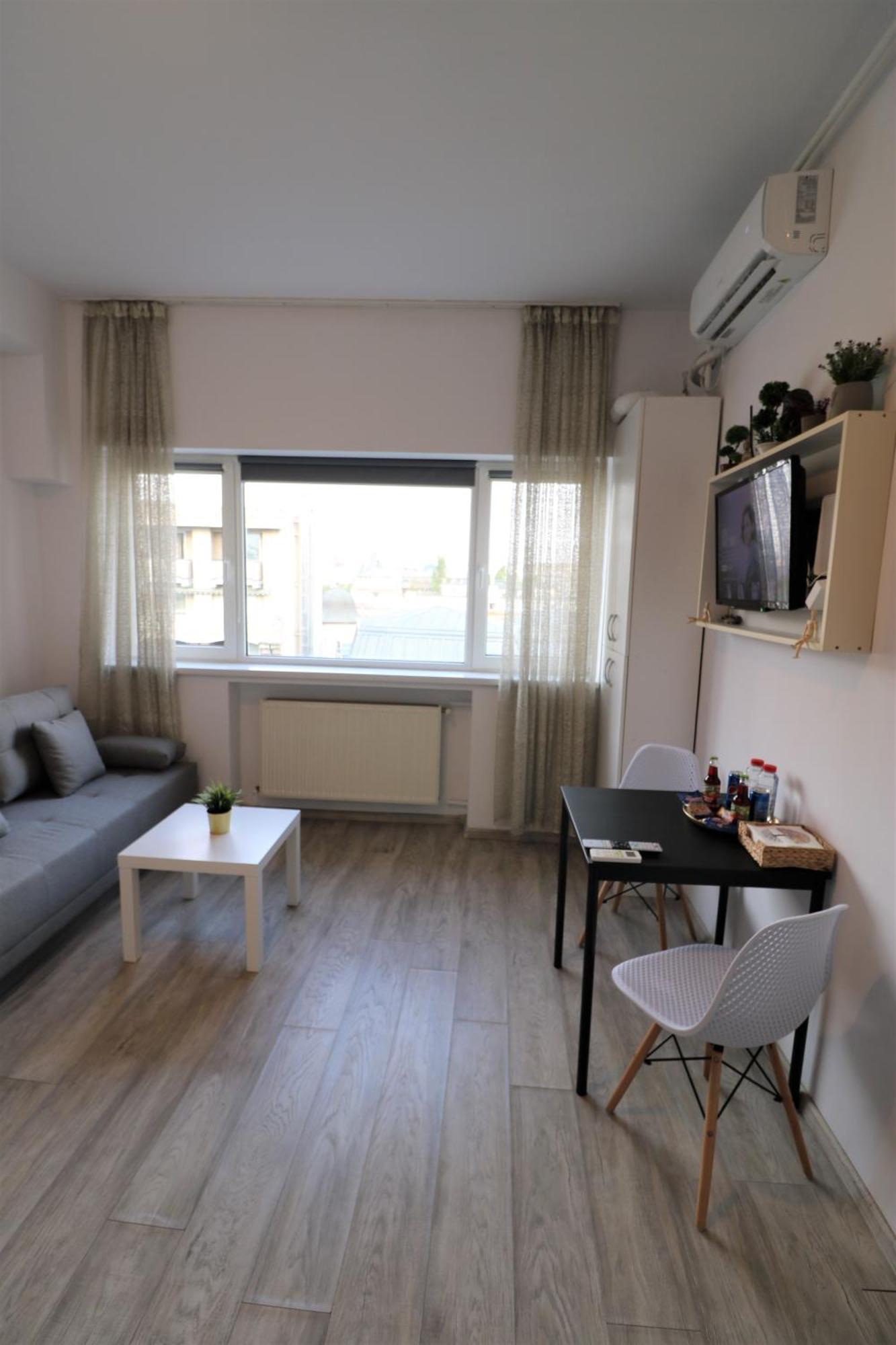 Cozy Deluxe Apartment - Old Town - Free Minibar 布加勒斯特 外观 照片